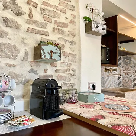 Casa Tipica Nel Borgo - Casa Soemy بيت للعطل *