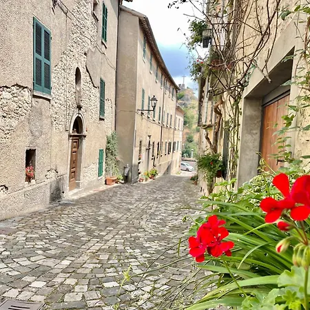 بيت للعطل Casa Tipica Nel Borgo - Casa Soemy بينابيلي