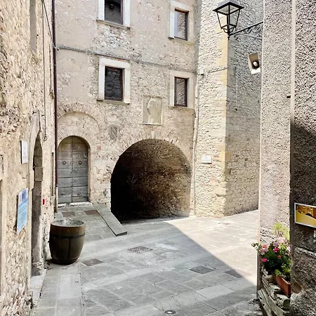 Casa Tipica Nel Borgo - Casa Soemy *