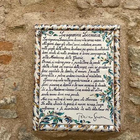Casa Tipica Nel Borgo - Casa Soemy Semesterbostad
