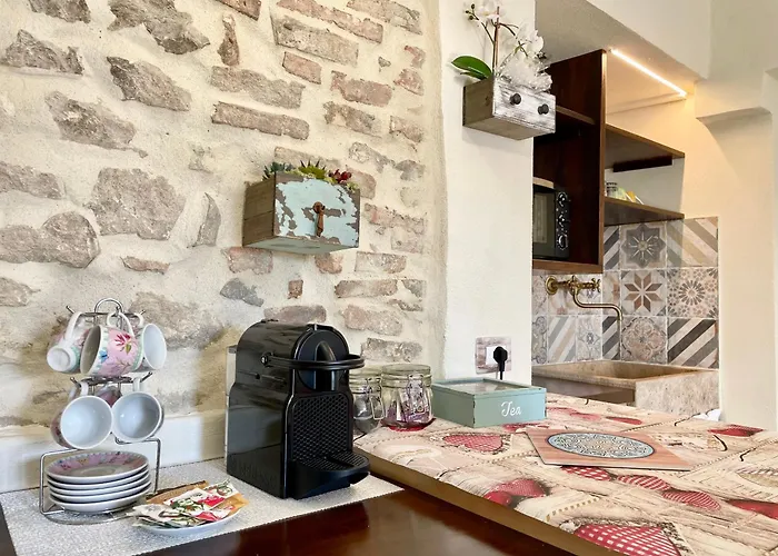 Casa Tipica Nel Borgo - Casa Soemy Tatil Evi *