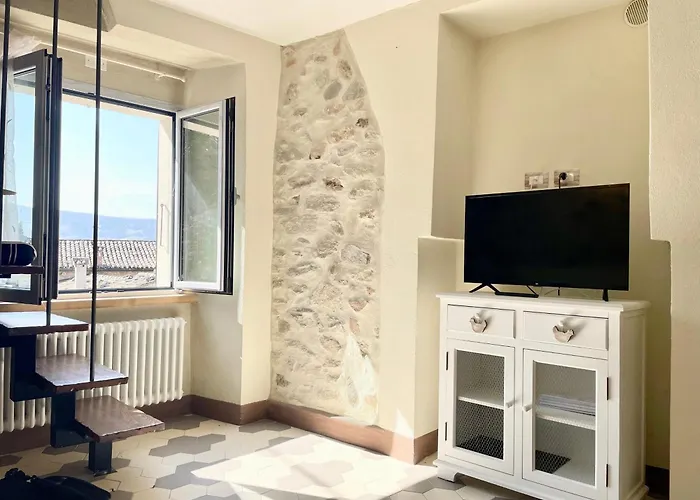 Casa Tipica Nel Borgo - Casa Soemy *