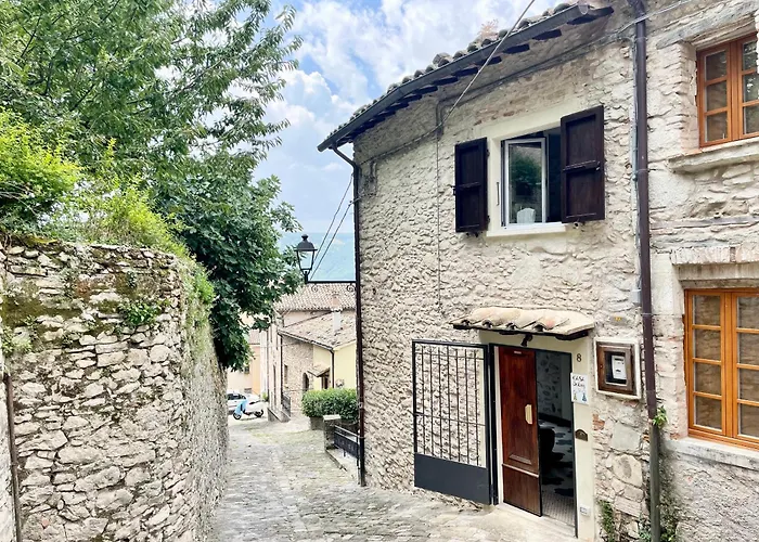 Tatil Evi Casa Tipica Nel Borgo - Casa Soemy